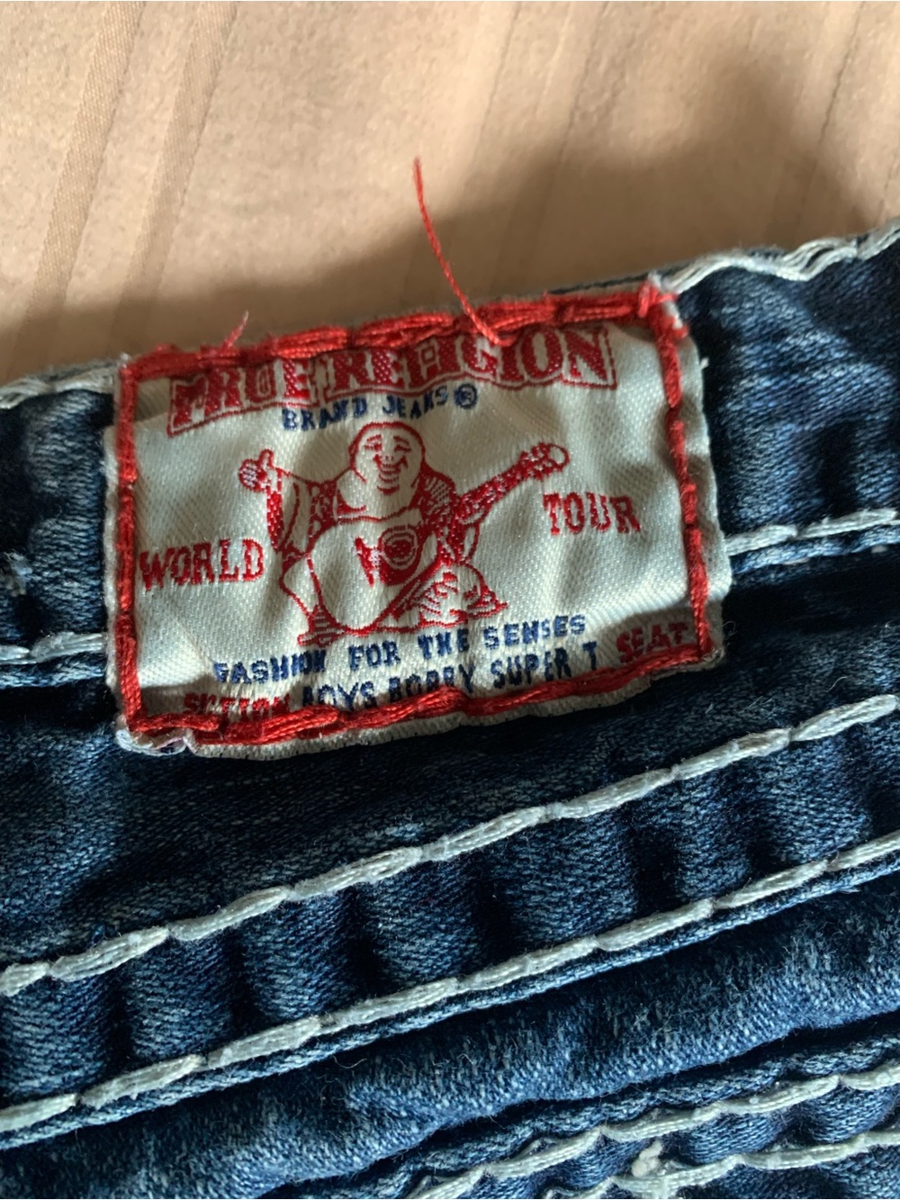 True Religion Women's Dark Blue Flare Jeans with White Contrast Stitching - Picture 2 of 5